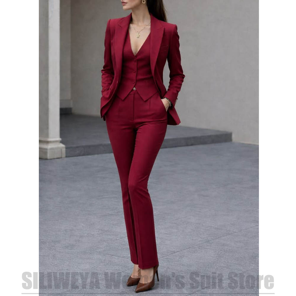 Women Formal Wear Shirt And Pant - Damski 3-częściowy garnitur: marynarka, kamizelka, spodnie.